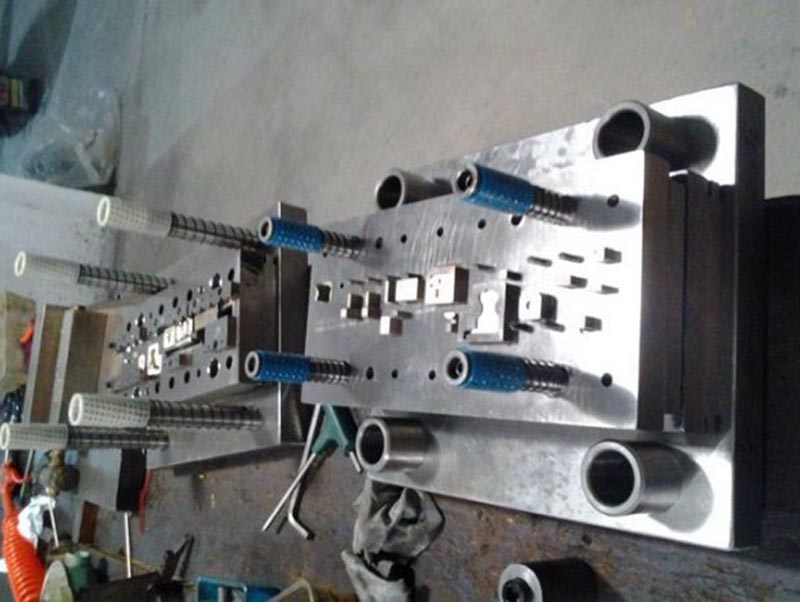 博乐模具制造-12